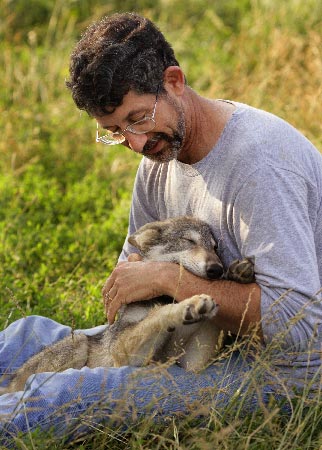 Photo by Monty Sloan - www.wolfphotography.com